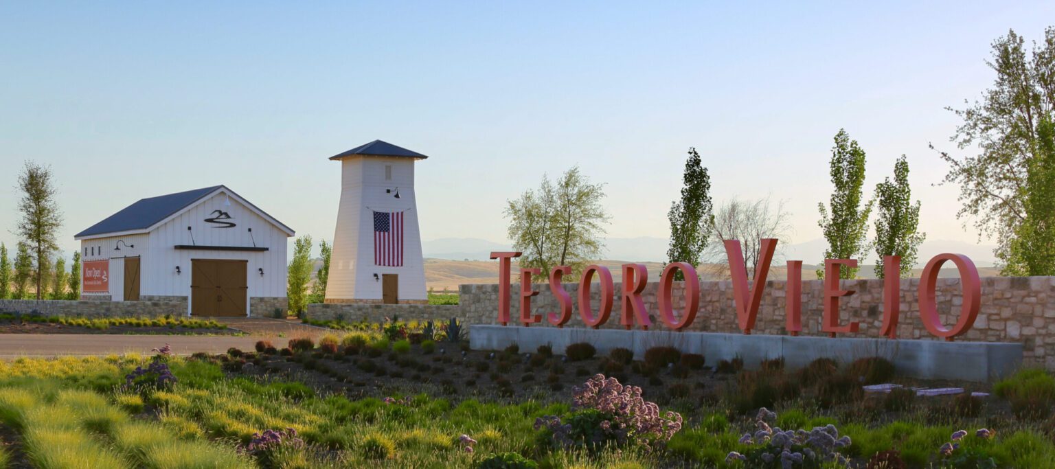 Tesoro Viejo Entry scaled e1719510186703 1536x683
